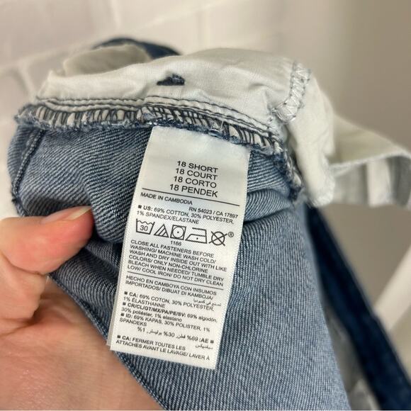 NWT Old Navy High Rise Wow Super Skinny Jeans Size 18 Short - Picture 4 of 9